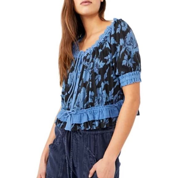 Free People Perfect Day floral top with ruffles. - Picture 1 of 5